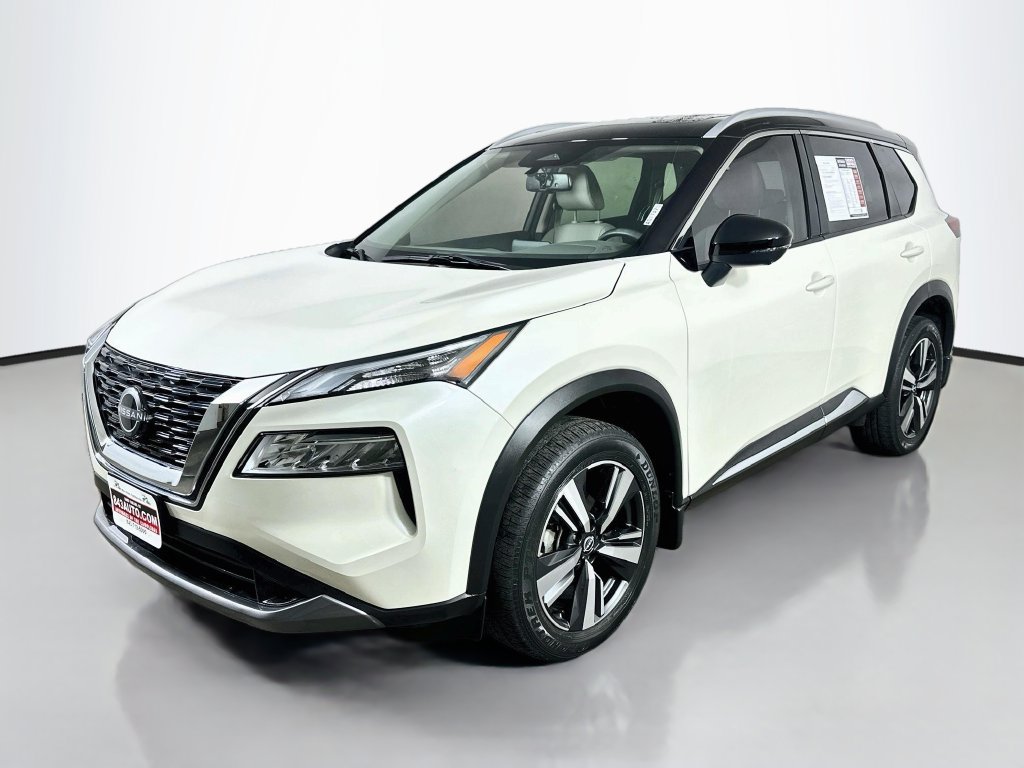 Used 2023 Nissan Rogue SL AWD/4WD image 3