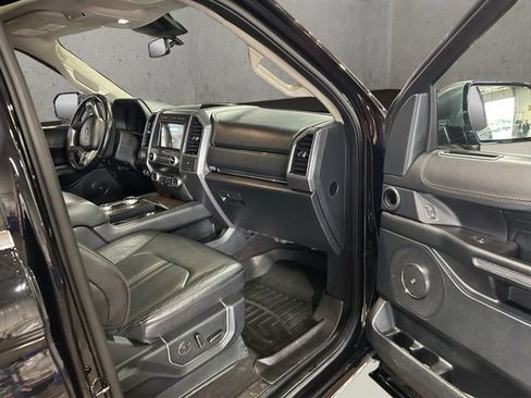 Used 2021 Ford Expedition Max Platinum AWD/4WD image 18