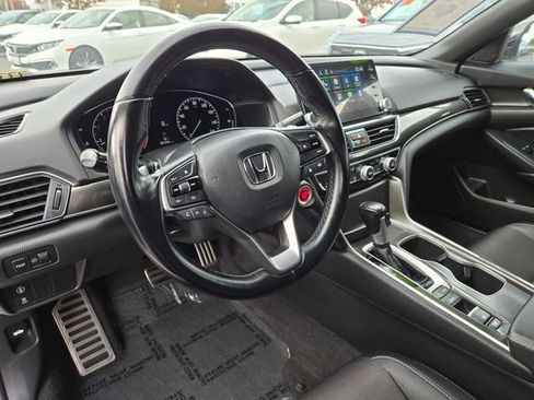 Used 2021 Honda Accord Sport image 13