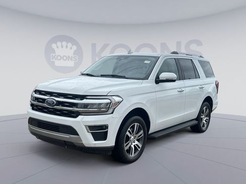 Used 2024 Ford Expedition Limited AWD/4WD image 1