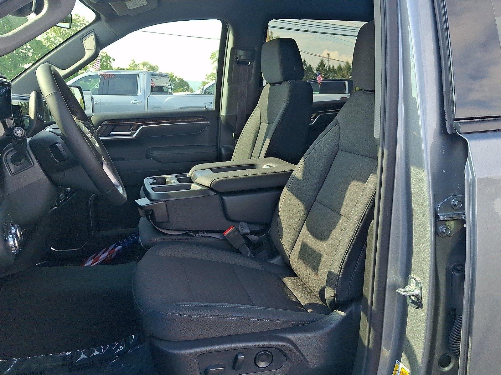New 2026 GMC Sierra 1500 Elevation w/ X31 Off-Road Package AWD/4WD image 6