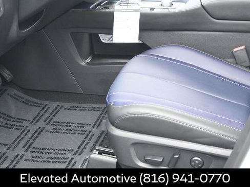 Certified 2026 INFINITI QX60 Sport w/ Dark Cargo Package AWD/4WD image 17