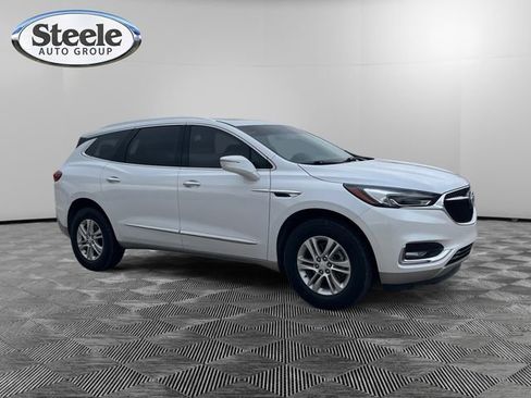 Used 2021 Buick Enclave Essence w/ Sound and Sites Package image 7