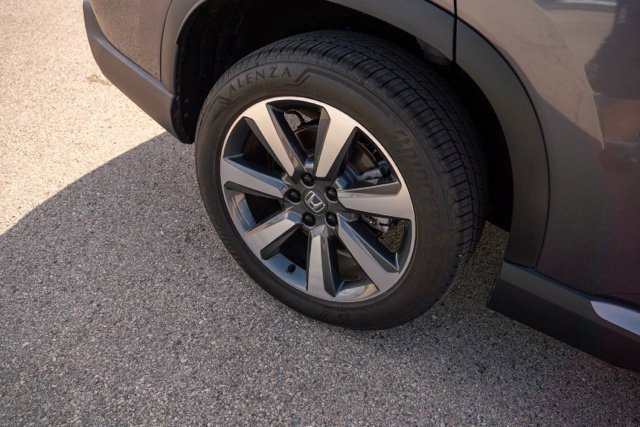 Used 2025 Honda Pilot Elite image 10