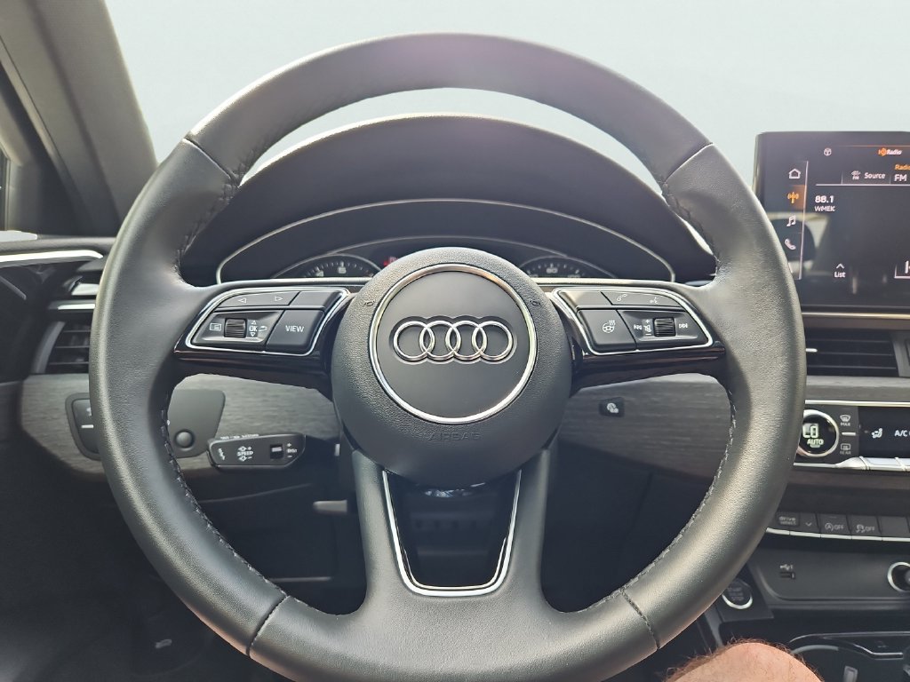 Used 2023 Audi A4 2.0T Premium w/ Convenience Package AWD/4WD image 30