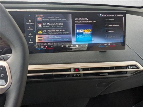 New 2026 BMW iX xDrive60 image 12