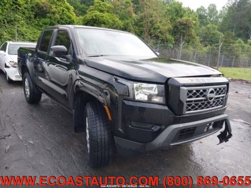 Used 2023 Nissan Frontier SV w/ Technology Package image 4