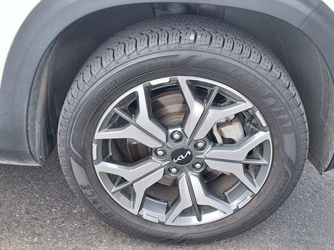 Used 2023 Kia Seltos EX AWD/4WD image 31