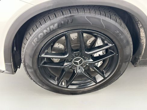 Used 2018 Mercedes-Benz GLC 43 AMG 4MATIC Coupe image 11