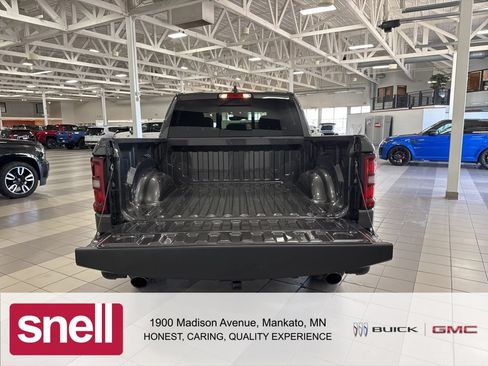 Used 2026 RAM 1500 Big Horn AWD/4WD image 5
