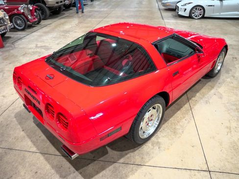 Used 1995 Chevrolet Corvette Coupe image 15