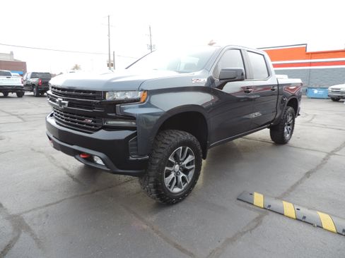 Used 2020 Chevrolet Silverado 1500 LT Trail Boss image 1