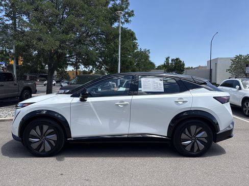Certified 2024 Nissan Ariya AWD image 6