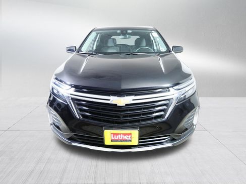 Used 2023 Chevrolet Equinox LT AWD/4WD image 2