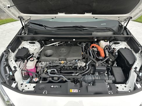 Certified 2024 Toyota RAV4 XLE w/ Convenience Package AWD/4WD image 34