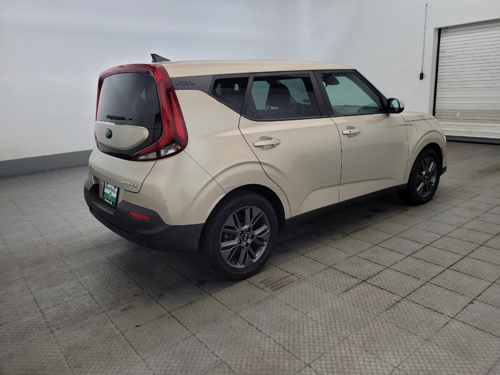 Used 2020 Kia Soul EX FWD image 10