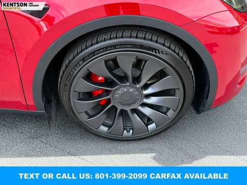 Used 2023 Tesla Model Y Performance image 15