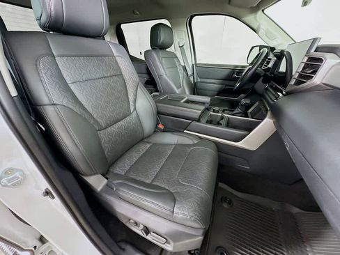 Used 2024 Toyota Tundra Limited w/ TRD Off-Road Package AWD/4WD image 15