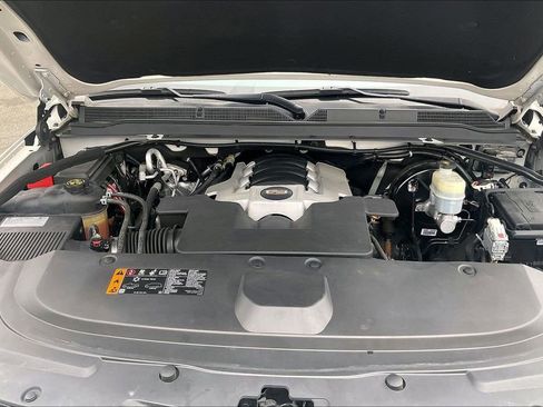 Used 2020 Cadillac Escalade ESV 2WD image 36