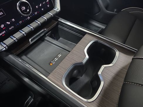 New 2026 GMC Acadia Denali image 24