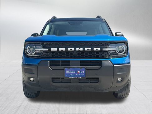Used 2025 Ford Bronco Sport Outer Banks w/ Outer Banks Tech Package+ AWD/4WD image 2