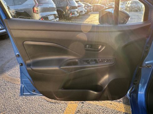 Used 2020 Nissan Versa S image 16