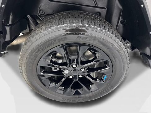 Used 2022 Jeep Wrangler Unlimited Sahara w/ Cold Weather Group AWD/4WD image 83