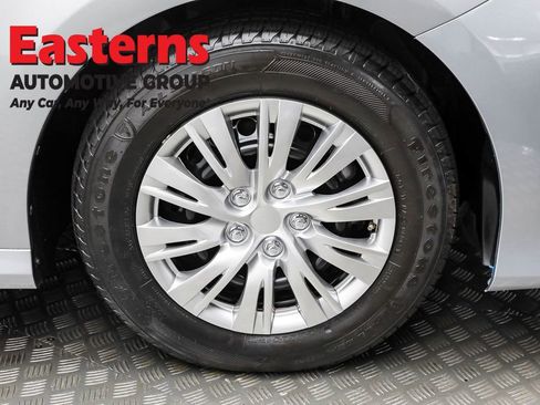 Used 2020 Toyota Camry LE w/ Fleet Convenience Package image 28