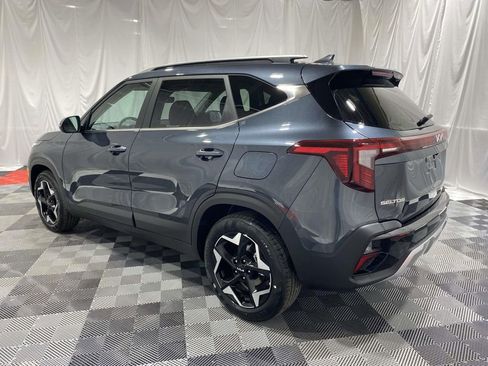 New 2026 Kia Seltos EX image 2