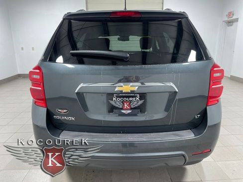 Used 2017 Chevrolet Equinox LT w/ Convenience Package image 5