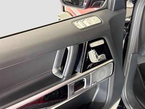 Used 2022 Mercedes-Benz G 550 image 13