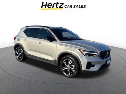 Used 2024 Volvo XC40 B5 Core