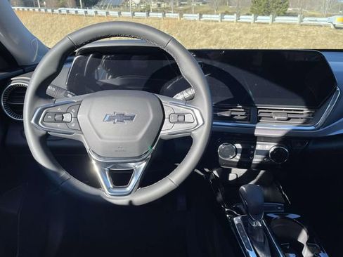 New 2026 Chevrolet Trax ACTIV w/ Driver Confidence Package image 12