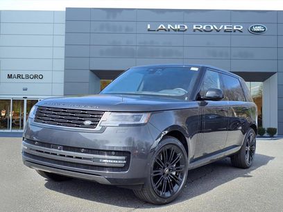 New 2025 Land Rover Range Rover Long Wheelbase SE
