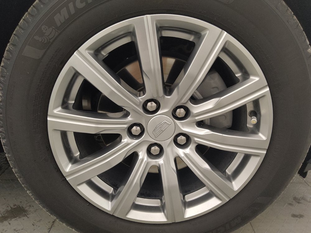 Used 2023 Cadillac XT4 Premium Luxury w/ Driver Assist Package FWD image 31