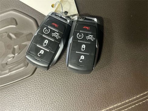 Certified 2025 RAM 1500 Laramie w/ Trailer Tow Group image 20