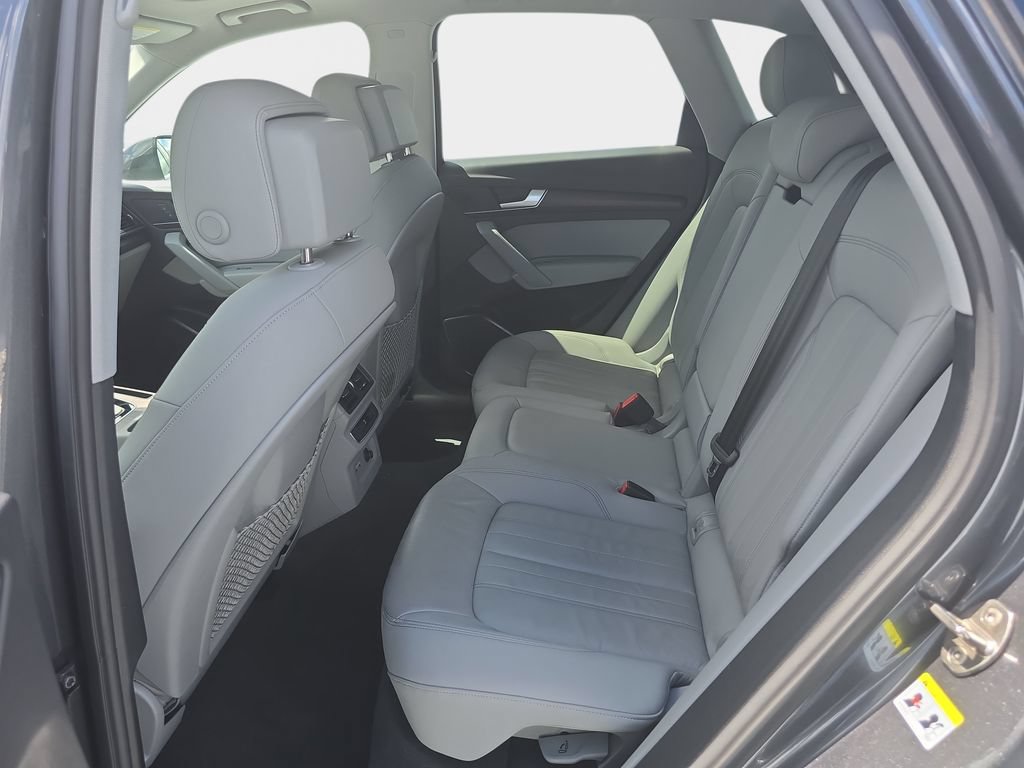 Used 2022 Audi Q5 2.0T Premium AWD/4WD image 27
