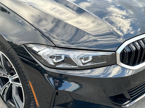 Used 2023 BMW 330i Sedan w/ Premium Package image 36