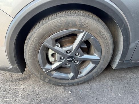 Certified 2025 Kia K4 FWD image 6