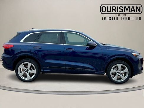 New 2025 Audi Q5 Premium Plus image 2