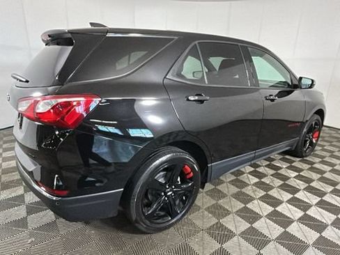 Used 2019 Chevrolet Equinox LT AWD/4WD image 2