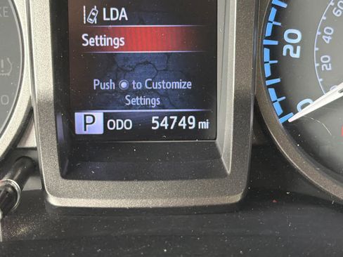 Used 2020 Toyota Tacoma TRD Sport w/ TRD Premium Sport Package image 27