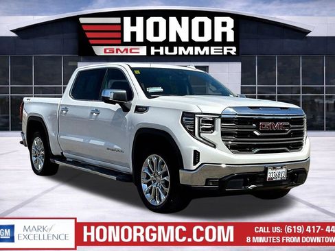 Used 2023 GMC Sierra 1500 SLT w/ SLT Premium Package AWD/4WD image 1