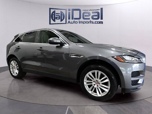 Used 2017 Jaguar F-PACE Prestige AWD/4WD image 7