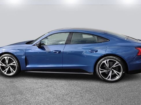 Used 2022 Audi e-tron GT Premium Plus w/ Performance Package image 6