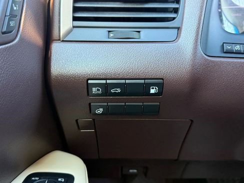 Used 2018 Lexus RX 450h AWD w/ Premium Package image 30