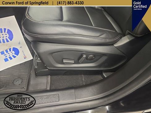 Used 2023 Ford Explorer XLT w/ Equipment Group 202A image 37