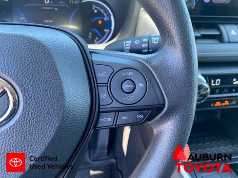 Certified 2024 Toyota RAV4 LE AWD/4WD image 38