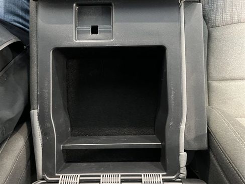 Used 2023 Ford F150 XLT image 44