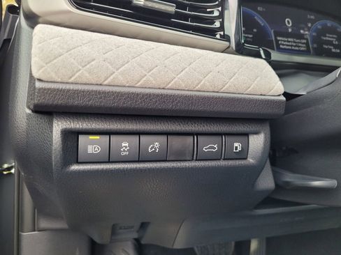 New 2026 Toyota Camry XLE image 25